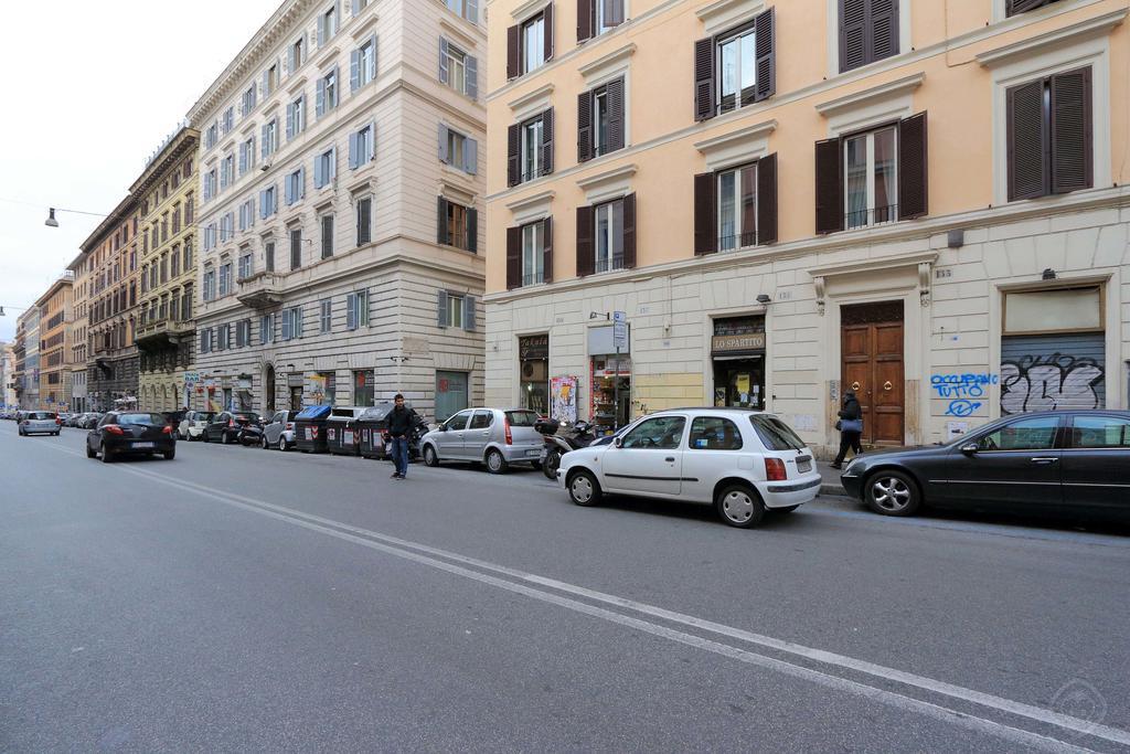 Cavour Colosseum Comfor Rome
