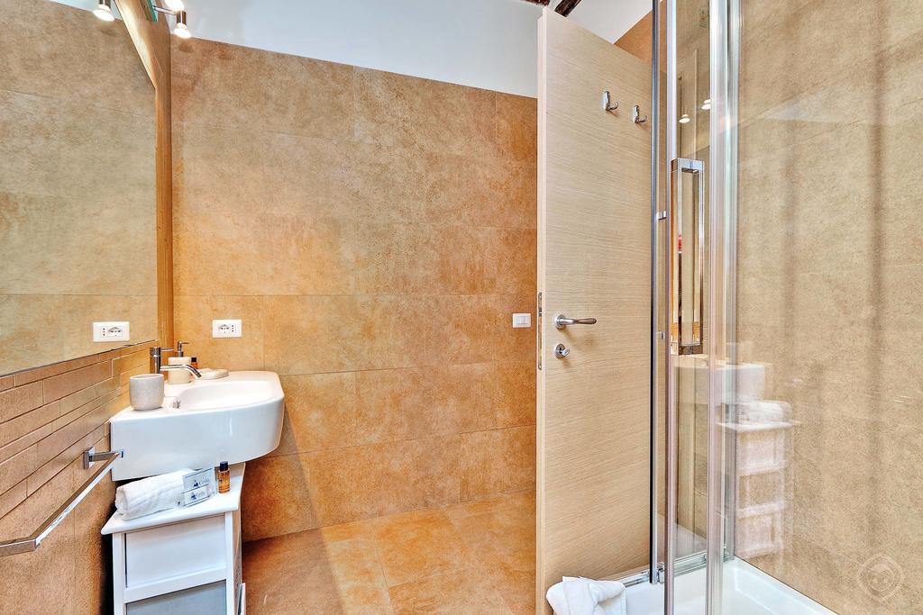 Apartment Cavour Colosseum Comfor Rome